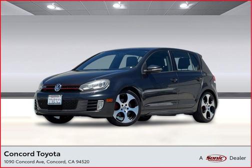 Deep Black Pearl Metallic 2011 Volkswagen GTI Autobahn
