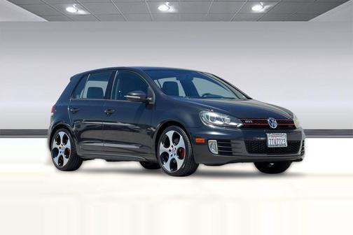 Deep Black Pearl Metallic 2011 Volkswagen GTI Autobahn