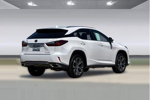 Eminent White Pearl 2017 Lexus RX 350 Base
