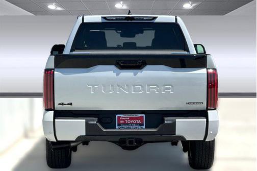 2025 Toyota Tundra Hybrid Platinum