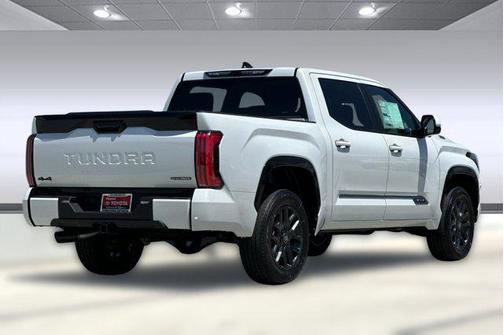2025 Toyota Tundra Hybrid Platinum