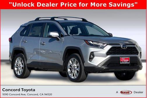 2025 Toyota RAV4 XLE Premium