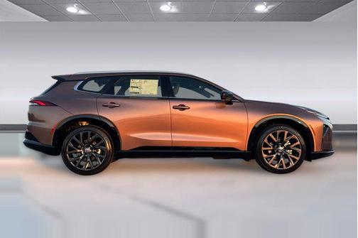 2025 Toyota Crown Signia Limited