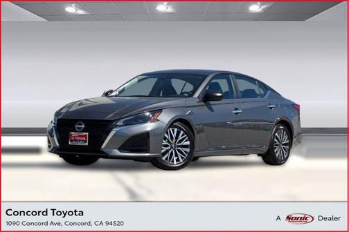 Gun Metallic 2025 Nissan Altima SV FWD