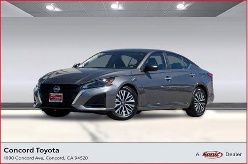 Gun Metallic 2025 Nissan Altima SV FWD