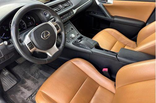 2012 Lexus CT 200h Premium