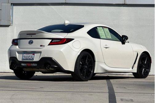 2023 Toyota GR86 Premium
