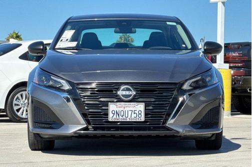 2025 Nissan Altima SV FWD
