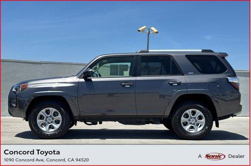 2022 Toyota 4Runner SR5