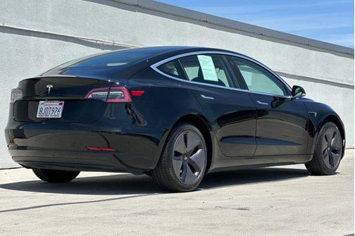 2019 Tesla Model 3 Standard Range Plus