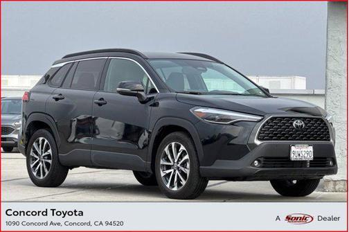 2025 Toyota Corolla Cross XLE