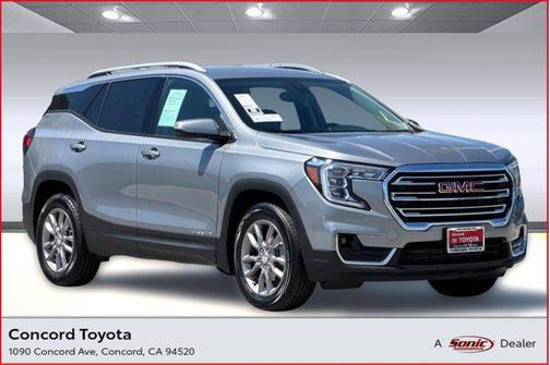 2024 GMC Terrain SLT