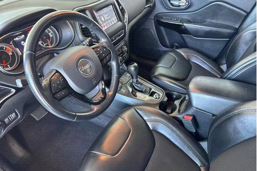 2020 Jeep Cherokee Altitude