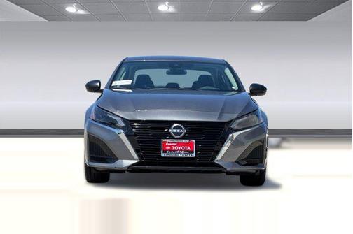 Gun Metallic 2025 Nissan Altima SV FWD