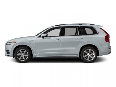 2016 Volvo XC90 Hybrid T8 R-Design