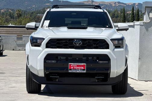 Wind Chill Pearl 2026 Toyota 4Runner SR5 Premium