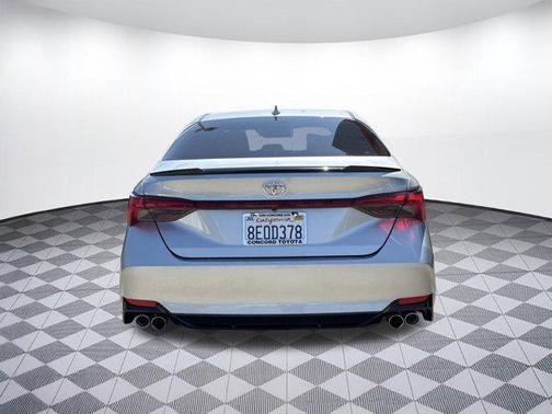2019 Toyota Avalon XSE