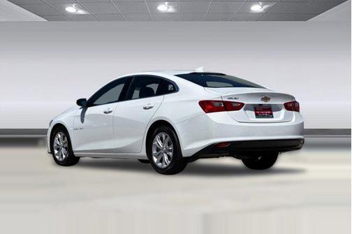 Summit White 2023 Chevrolet Malibu FWD 1LT