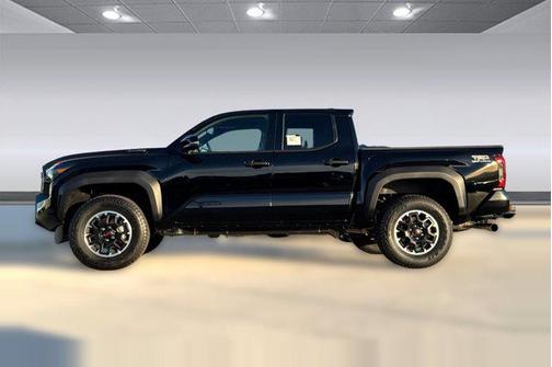 2025 Toyota Tacoma Hybrid TRD Off Road