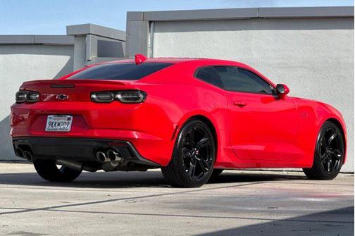 2022 Chevrolet Camaro RWD Coupe LT1