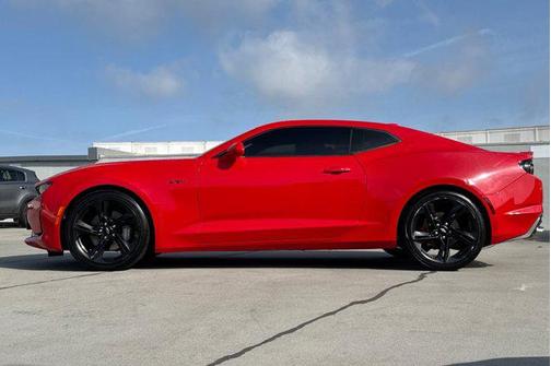 2022 Chevrolet Camaro RWD Coupe LT1