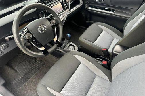 White 2019 Toyota Prius L