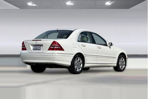 2006 Mercedes-Benz C-Class Luxury