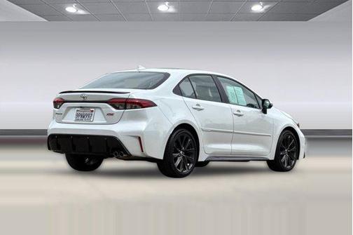 Wind Chill Pearl 2024 Toyota Corolla XSE