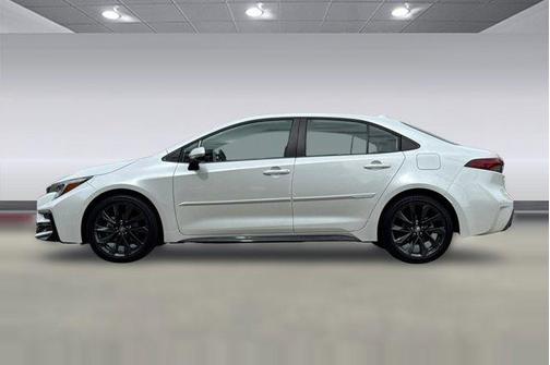 Wind Chill Pearl 2024 Toyota Corolla XSE