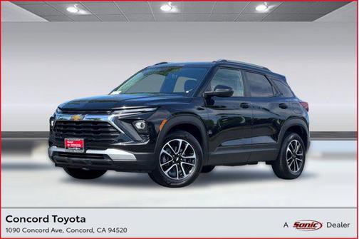 Mosaic Black Metallic 2025 Chevrolet Trailblazer LT