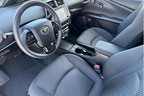 2022 Toyota Prius Prime LE