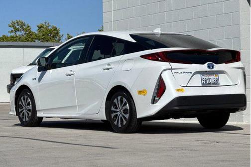2022 Toyota Prius Prime LE