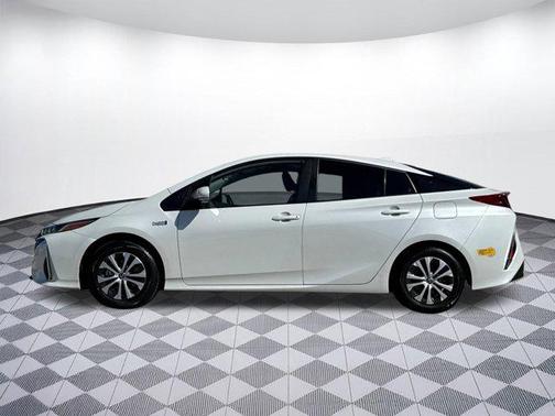 2022 Toyota Prius Prime LE