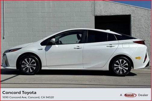 2022 Toyota Prius Prime LE
