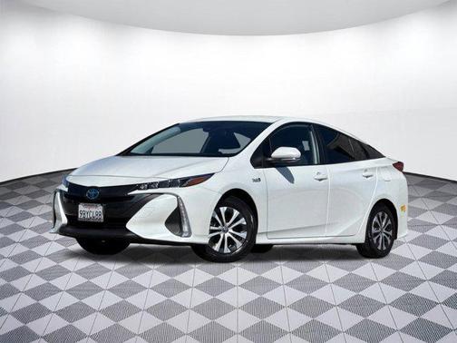 2022 Toyota Prius Prime LE