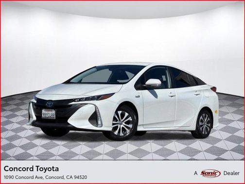 2022 Toyota Prius Prime LE