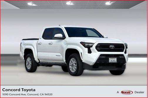 2025 Toyota Tacoma SR5