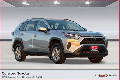 2023 Toyota RAV4 XLE