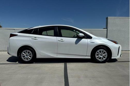 2022 Toyota Prius L