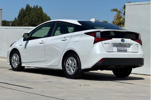 2022 Toyota Prius L