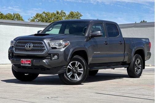 2017 Toyota Tacoma TRD Sport