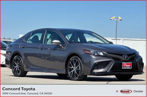 2023 Toyota Camry SE