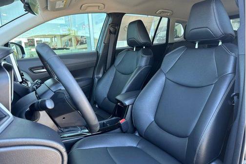 2025 Toyota Corolla Cross XLE