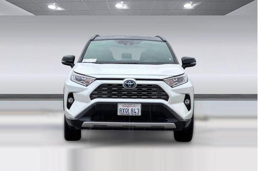 2021 Toyota RAV4 Hybrid SE