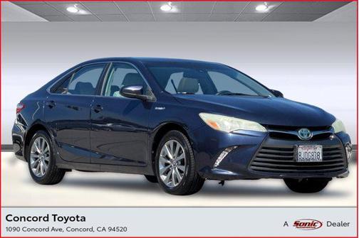 2016 Toyota Camry Hybrid XLE