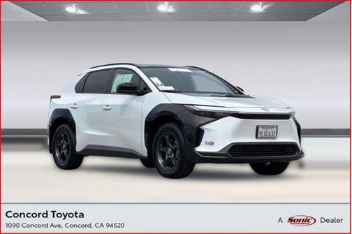 Wind Chill Pearl 2024 Toyota bZ4X XLE