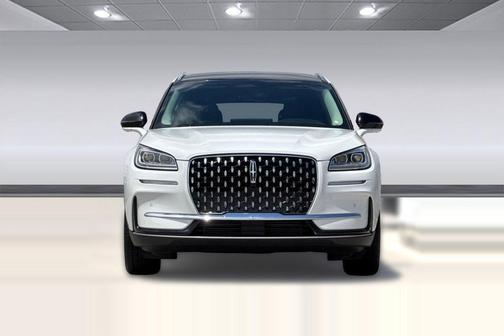 Pristine White Metallic Tri-Coat 2023 Lincoln Corsair Reserve