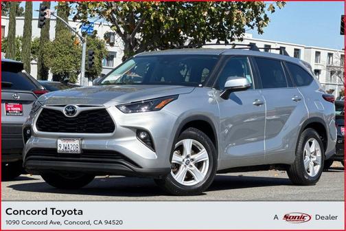 Celestial Silver Metallic 2023 Toyota Highlander LE