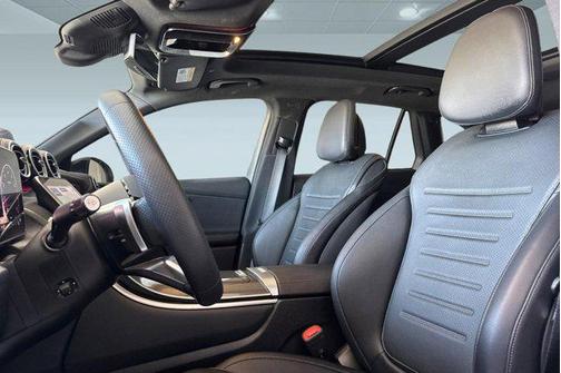 White 2024 Mercedes-Benz GLC 300 4MATIC