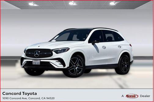 White 2024 Mercedes-Benz GLC 300 4MATIC